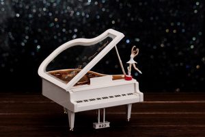 Hộp nhạc Grand Piano (3)