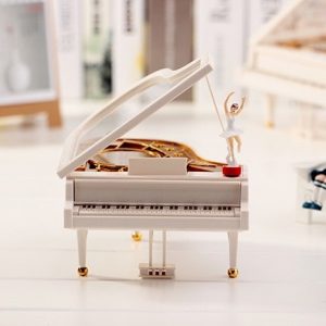 Hộp nhạc Grand piano (9)