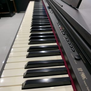 đàn piano điện Roland HP-1900G (4)
