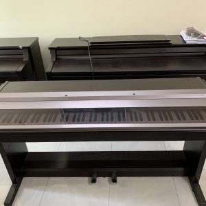 đàn piano điện Roland HP-2500s (2)