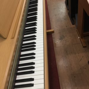 đàn piano điện korg C-2200 (4)-min